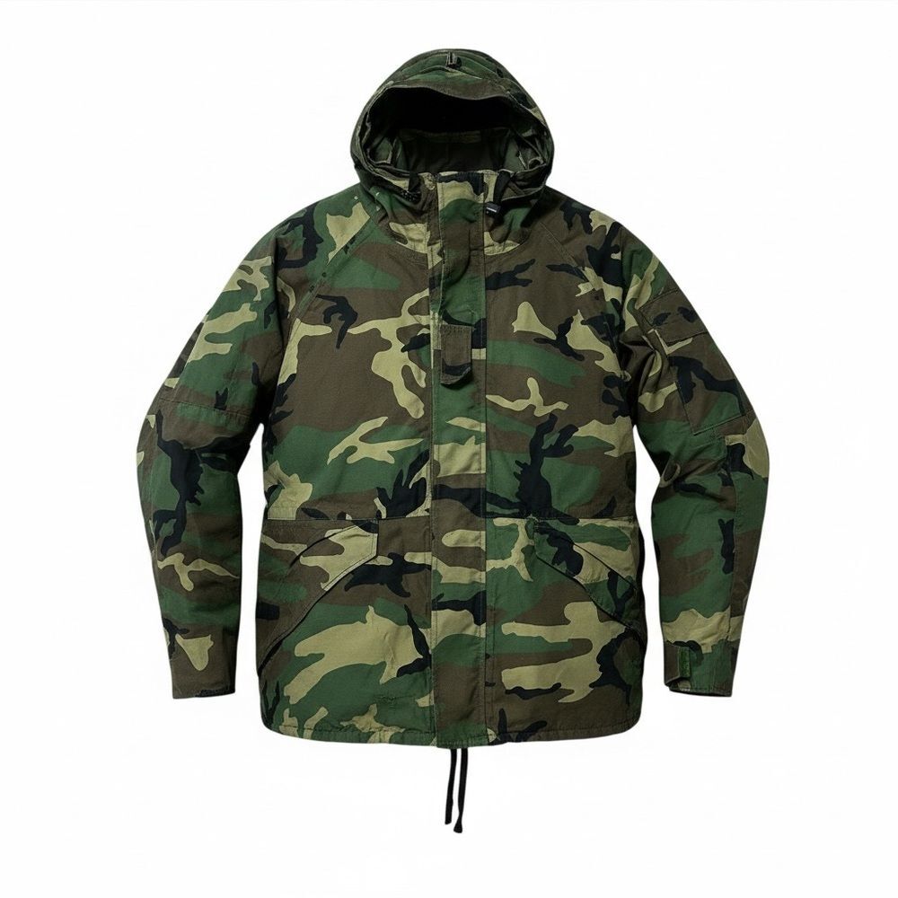 US Army ECWCS Gore-Tex Parka Woodland Camo Men’s Large Regular Military Shell